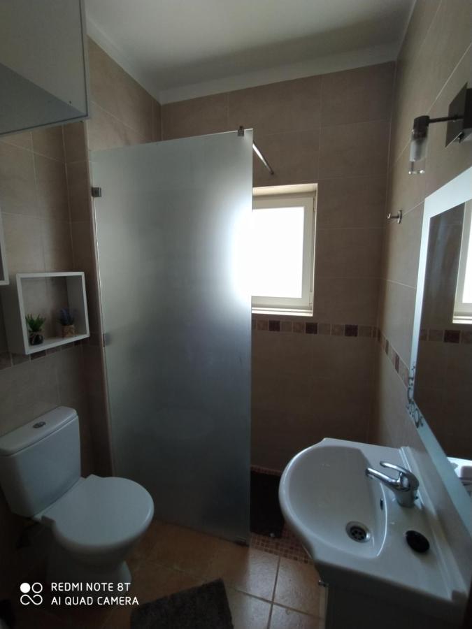 Sea View Apartment Portimao Exterior photo