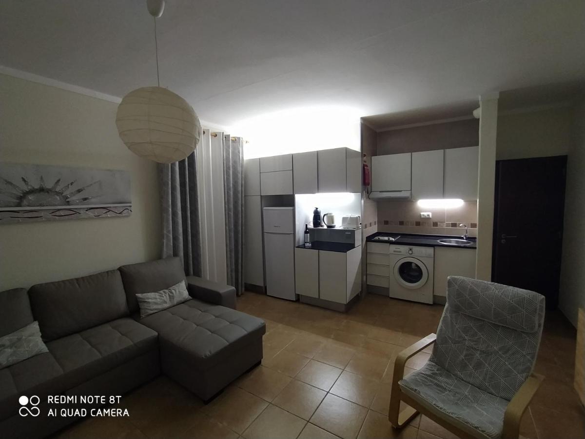 Sea View Apartment Portimao Exterior photo